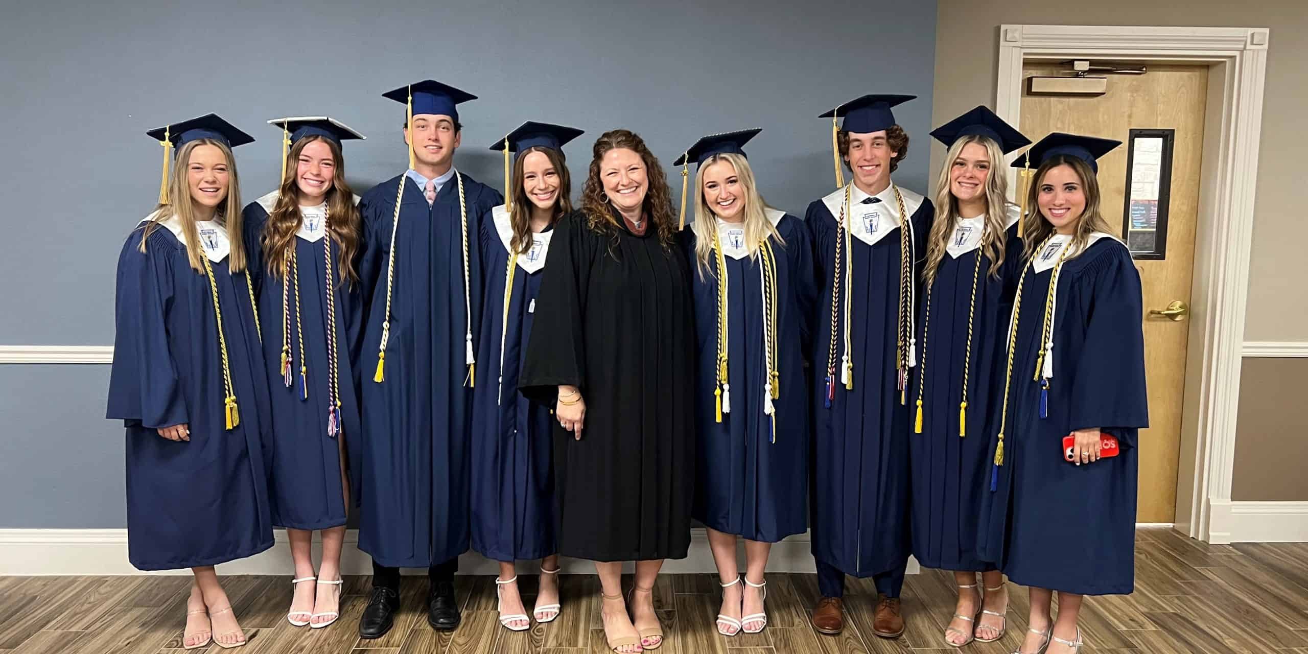 22-23 Journalism Students